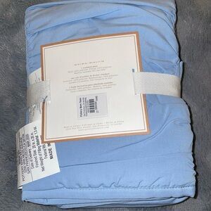 New Pottery Barn Teen Pucker Up Sham Blue.